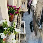 Residenza La Casa Di Pierino * Bari