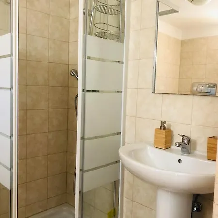 Residenza La Casa Di Pierino * Bari