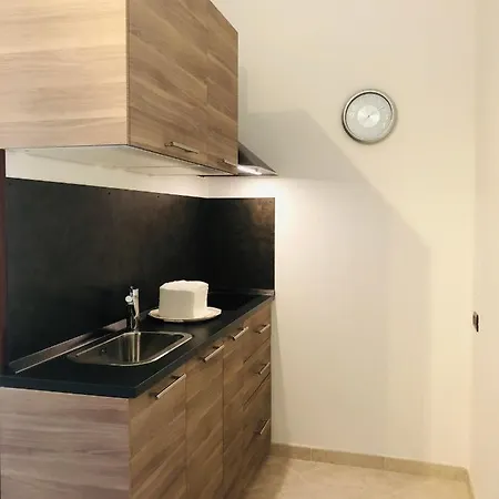 Residenza La Casa Di Pierino * Bari